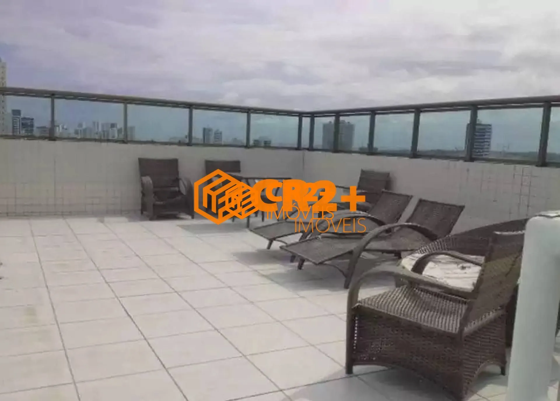 Imagem Apartamento à Venda com 3 quartos, 1 suíte em Boa Viagem-62m² em Recife