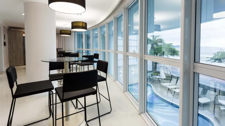Imagem Sala Comercial à Venda, 332 m² em Centro - Balneário Camboriú