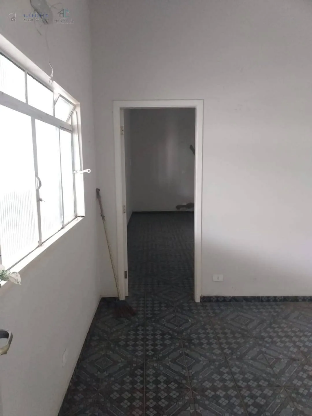 Imagem Casa para Locação 3 Quartos, 2 Suites, 4 Vagas, 660M², Jardim Residencial Doutor Lessa, Pindamonhangaba - SP