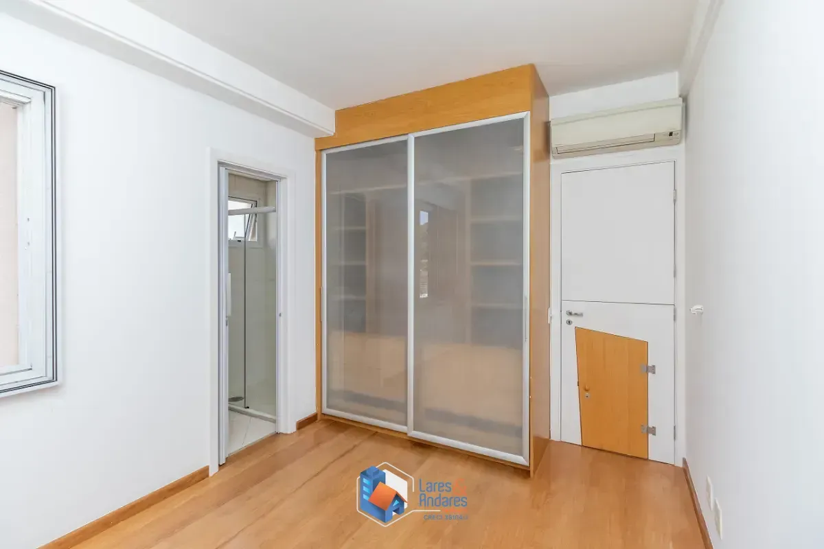 Imagem Apartamento para venda em Vila Olímpia com 3 quartos, sendo 3 suítes, 137m²