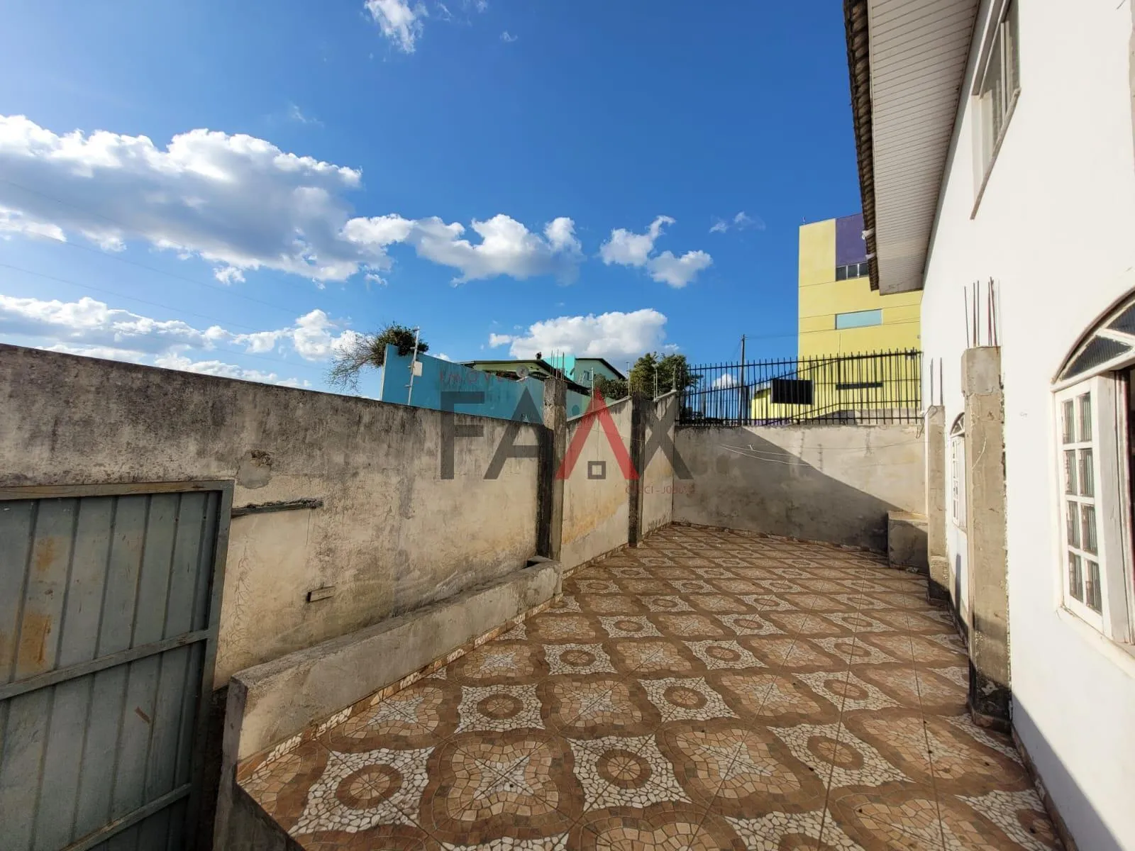Imagem Sobrado invertido para venda no BOQUEIRÃO em GUARAPUAVA - PR
