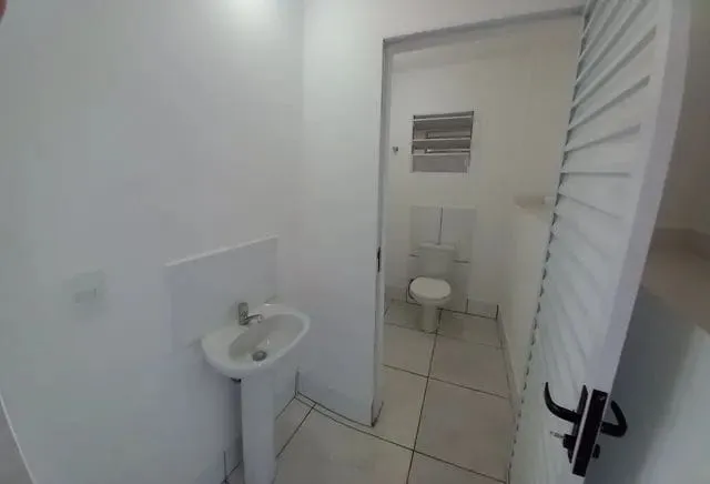 Imagem Comercial para Locação 300M², Residencial Estoril, Taubaté - SP
