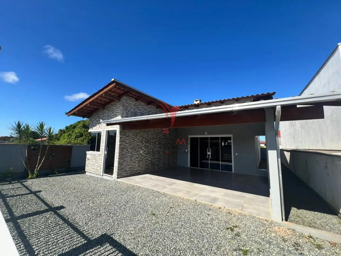 Foto do imóvel CASA ALTO PADRÃO EM ITAJUBÁ Á 800 METROS DO MAR em Rua 1151, 311 - Itajubá, Barra Velha - SC