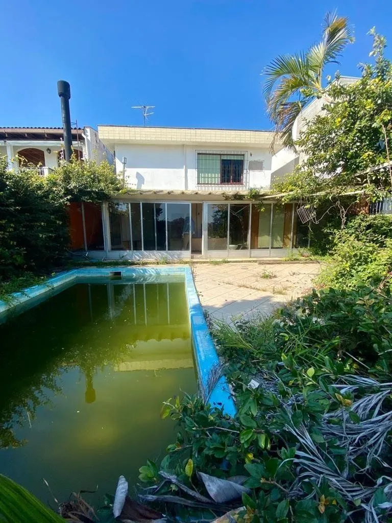 Imagem Casa em Chácara das Pedras