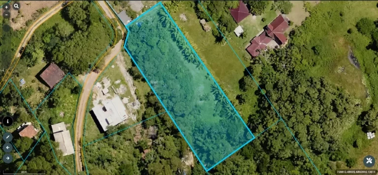 Imagem Terreno de 1.528m² à venda no Bairro Encantada, Garopaba-SC - Oportunidade!