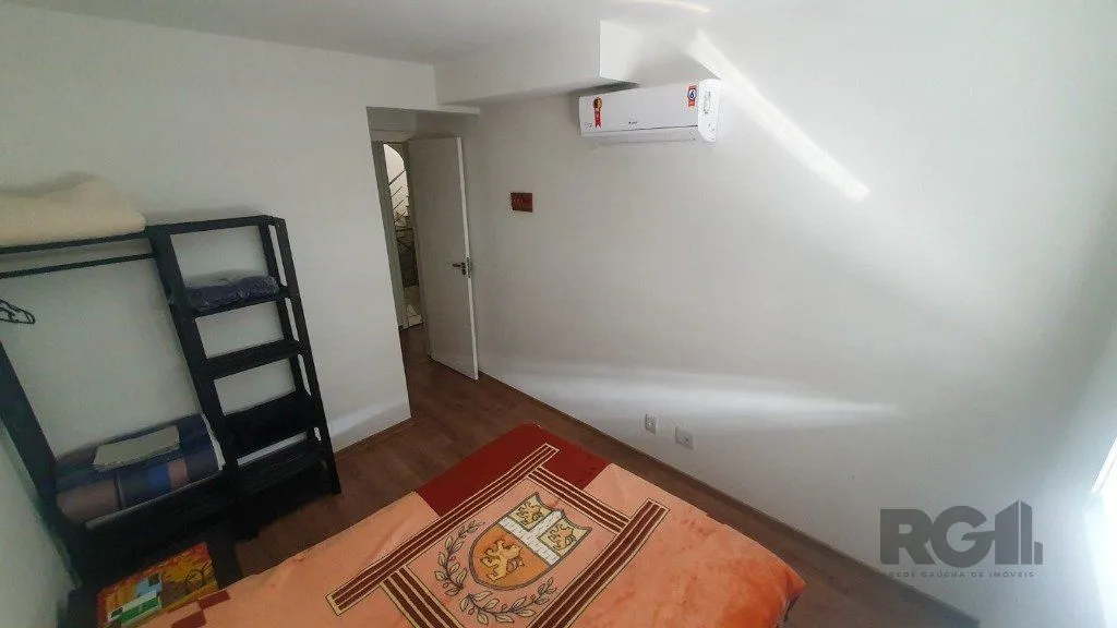 Imagem Casa Condominio para Venda - 250.88m², 3 dormitórios, sendo 3 suites, 3 vagas - Praia de Belas