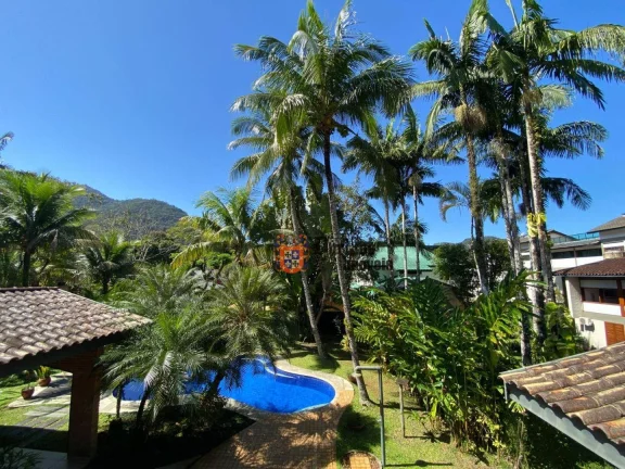 Imagem Sobrado com 5 suítes à venda, 370 m² por R$ 5.200.000 - Praia do Lázaro - Ubatuba/SP