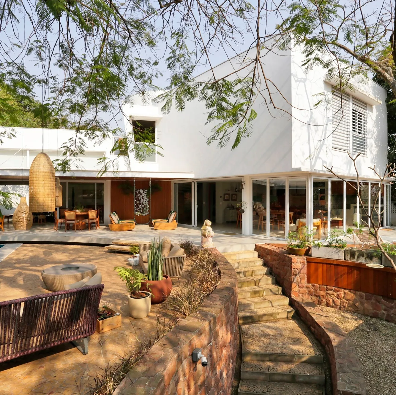 Imagem Casa 4 Suites Alto de Pinheiros premiada na Bienal de Arquitetura Linda