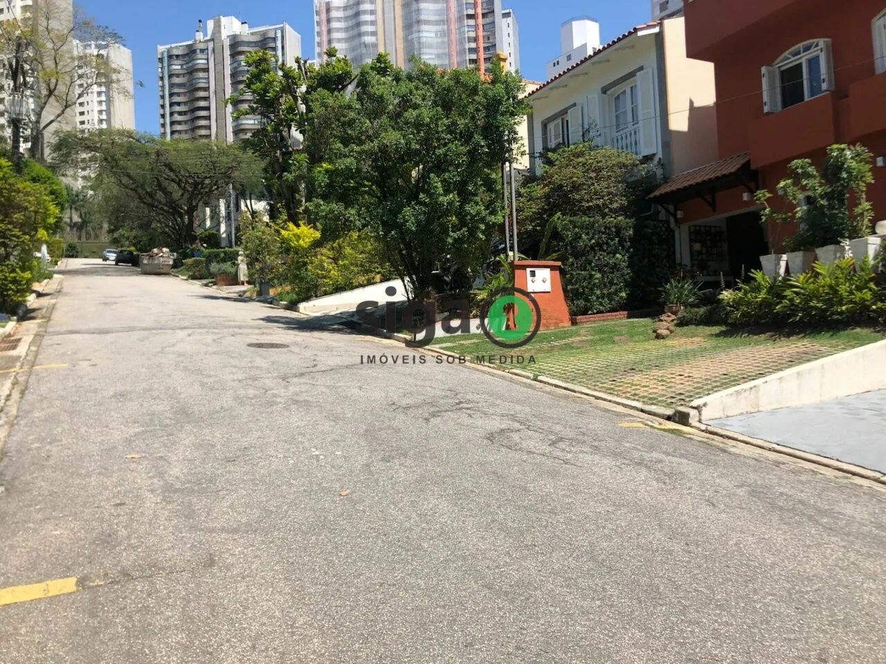 Imagem Casa em Condomínio no Vale do Morumbi - 202m², 3 quartos, 4 vagas!