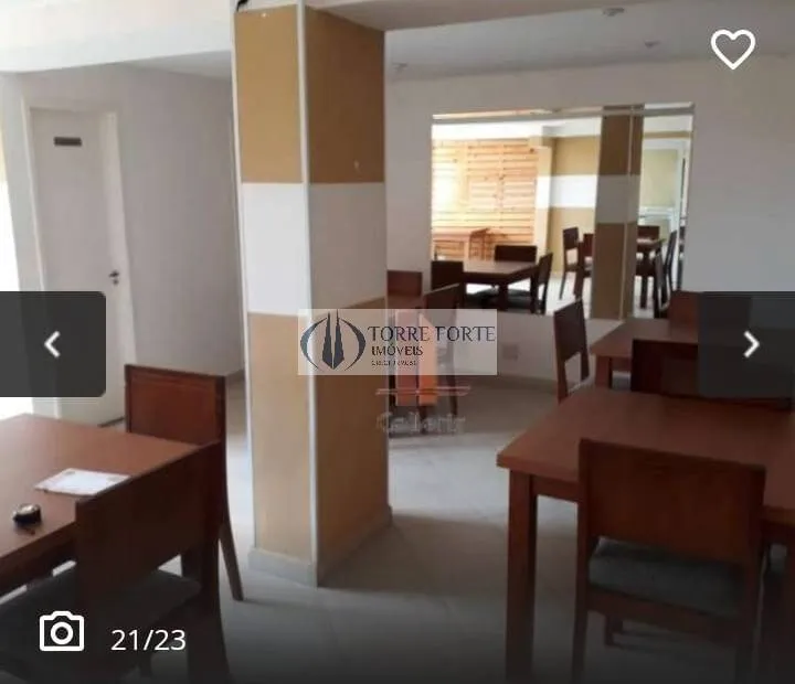 Imagem Apartamento com 2 dormitorios 1 vaga , varanda na Vila Guilhermina .