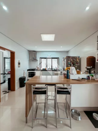 Imagem Casa de Condomínio em Colinas da Anhanguera - Santana de Parnaíba