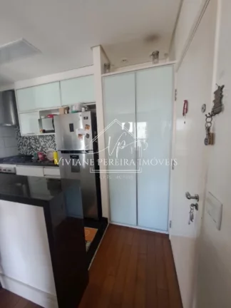 Imagem Apartamento à venda em Osasco-SP, bairro Umuarama: 3 quartos, 1 suíte, 2 banheiros, 65m² de área.