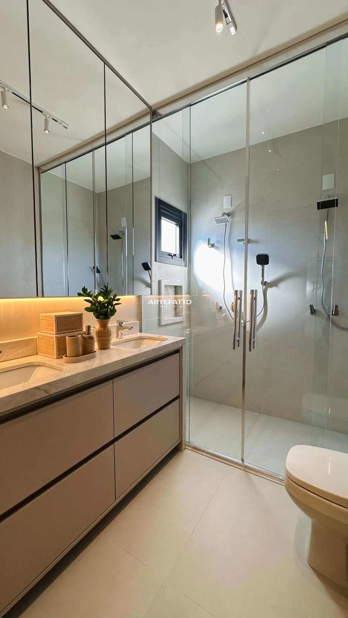 Imagem Casa de condomínio à venda em Franca, Santo Agostinho, com 3 quartos, 204,79m2