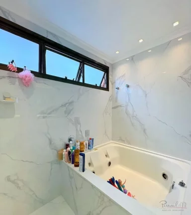 Imagem Apartamento situado em área nobre do centro, em localização privilegiada em Florianópolis! Próx...