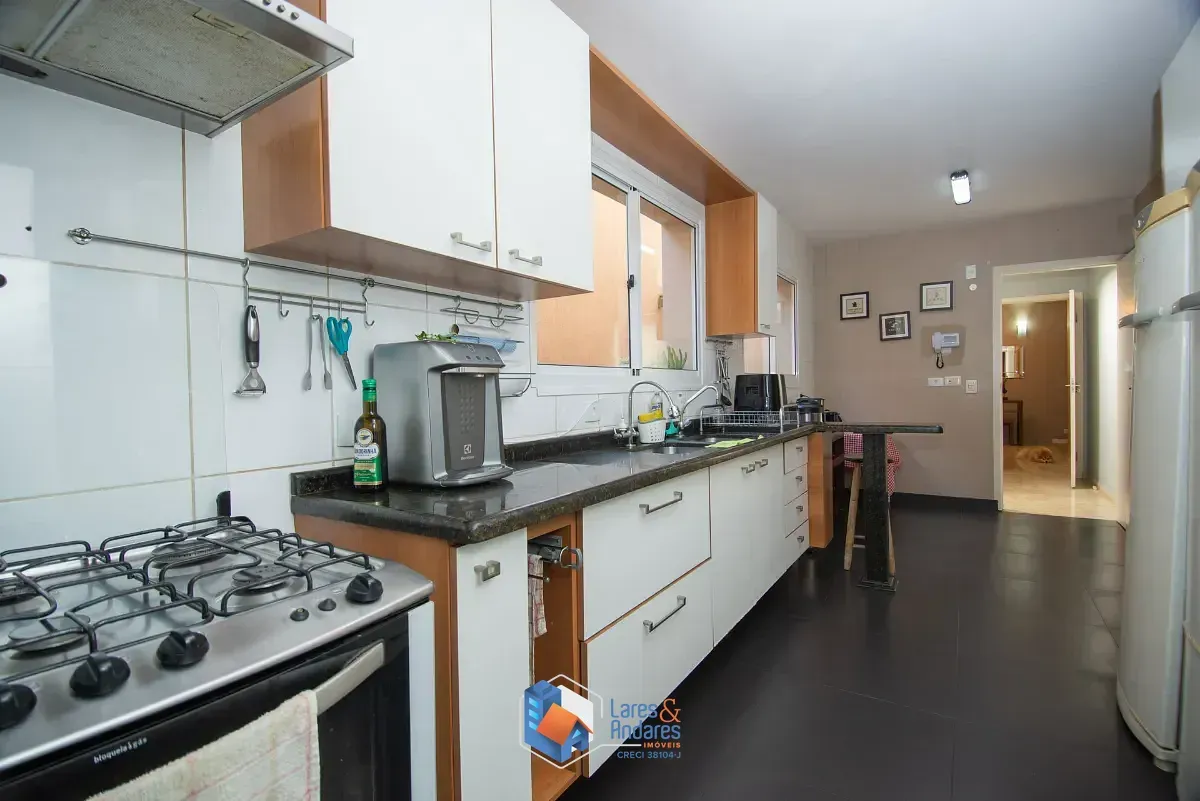 Imagem Casa para venda em Cidade Monções com 4 quartos, sendo 1 suíte, 337m²