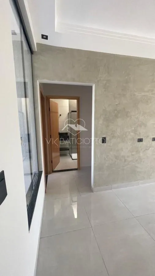 Imagem Casa para Venda em Sarandi / PR no bairro Jardim Nova Independência