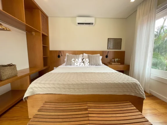 Imagem Casa de Luxo à Beira-Mar em Condomínio na Vila Velha, Angra dos Reis-RJ: 6 Quartos, 6 Suítes, 7 Salas e 7 Banheiros.