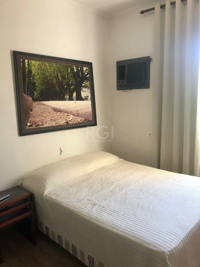Imagem Casa para Venda - 260m², 3 dormitórios, sendo 2 suites, 2 vagas - Nonoai