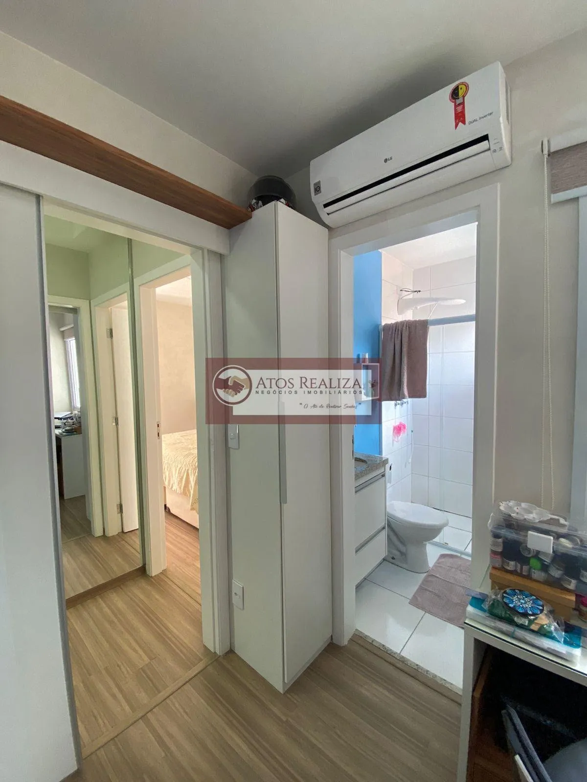 Imagem Venda sobrado em condomínio fechado no campo grande, região da sabará, Imóvel com 2 suites com planejados, Ar Condicionados nos quartos e na sala, cozinha com planejados, Área Gourmet, 2 vagas no subs