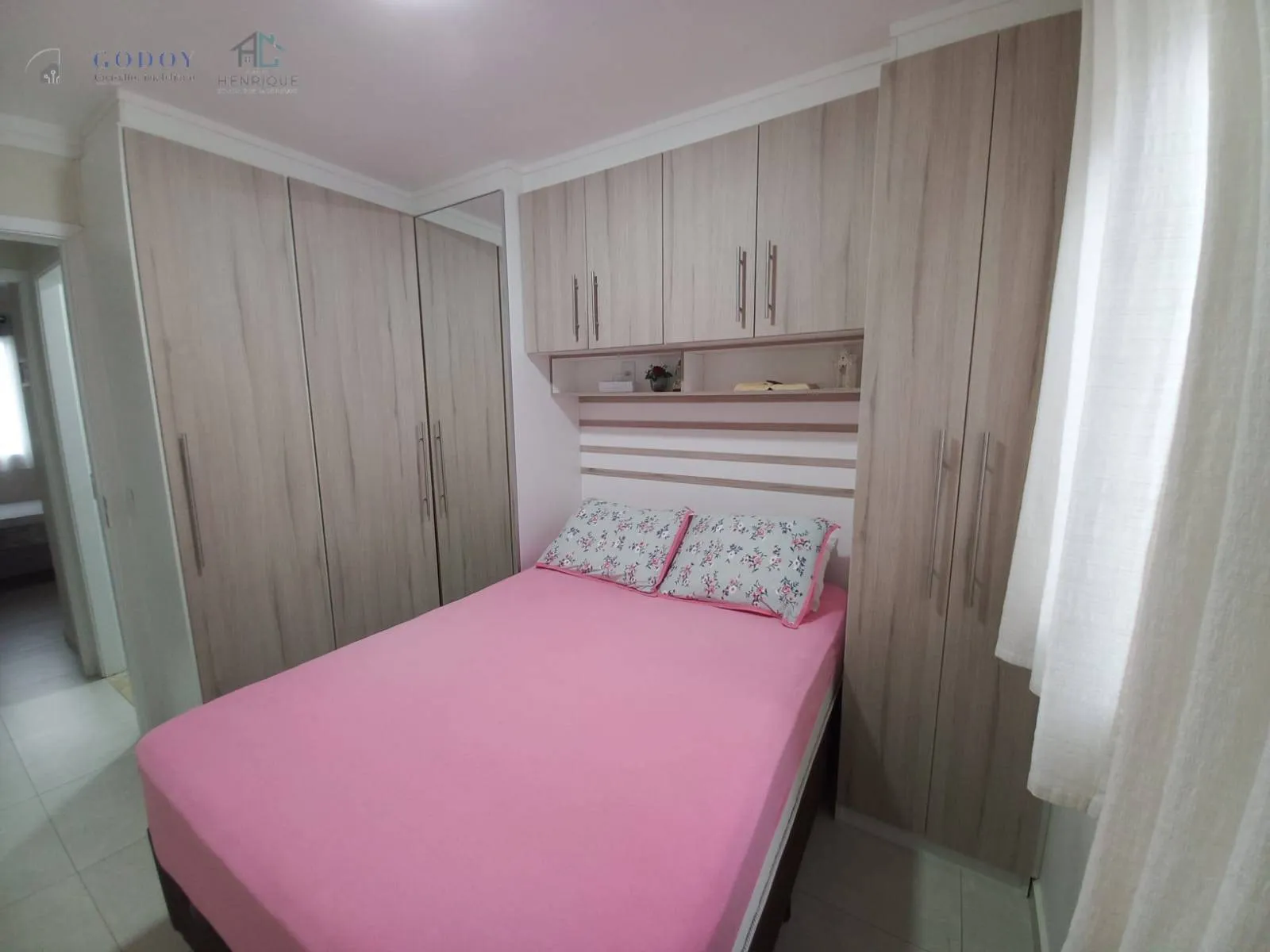 Imagem Casa Aconchegante em Condomínio Fechado com Área de Lazer