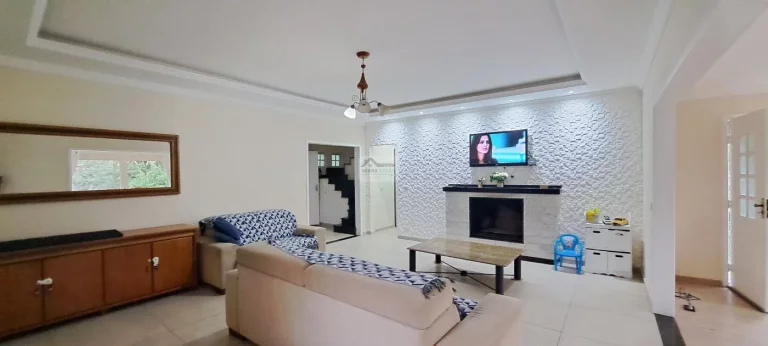 Imagem Casa para Venda em Teresópolis, Golfe, 3 dormitórios, 2 suítes, 4 banheiros, 2 vagas