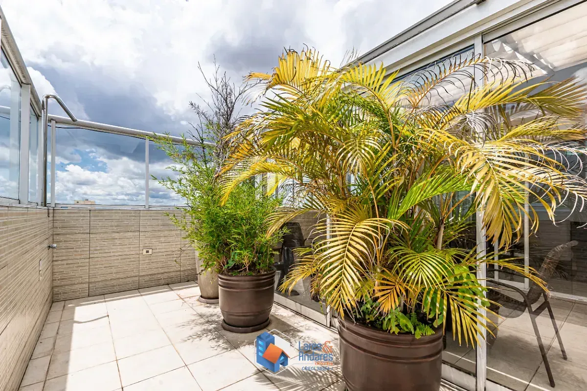 Imagem Cobertura para venda em Vila Gumercindo com 4 quartos, sendo 2 suítes, 221m²