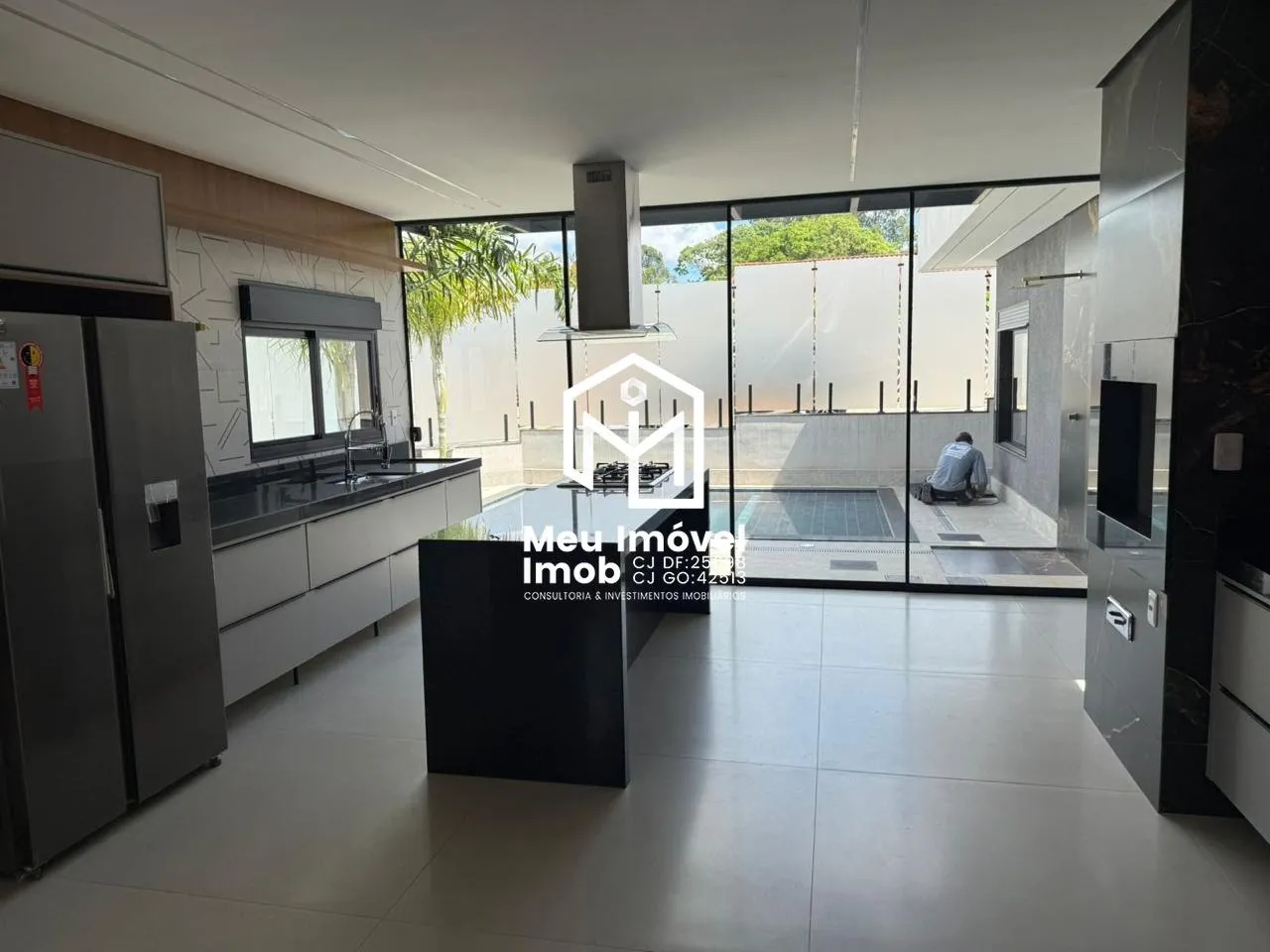 Imagem Residencial Jóquei Casa 4 Quartos 4 Suítes 330m²