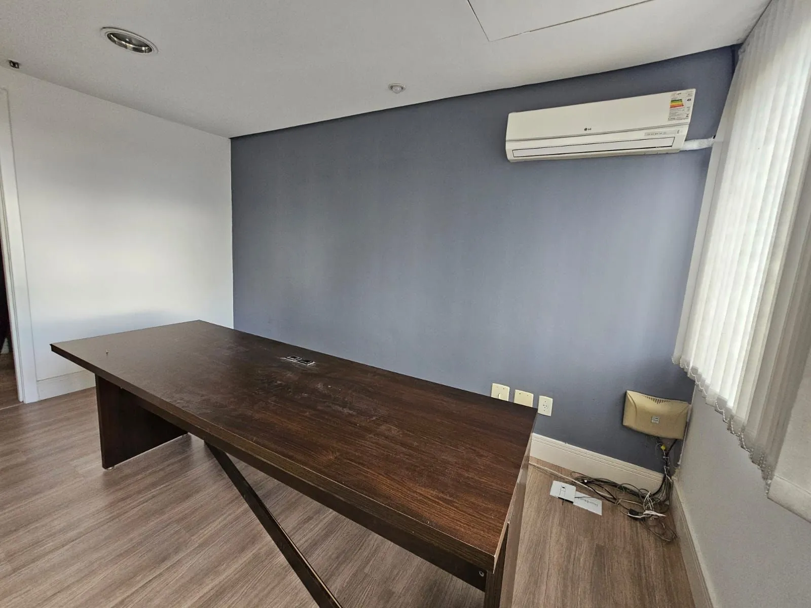 Imagem Sala Comercial em Moinhos de Vento
