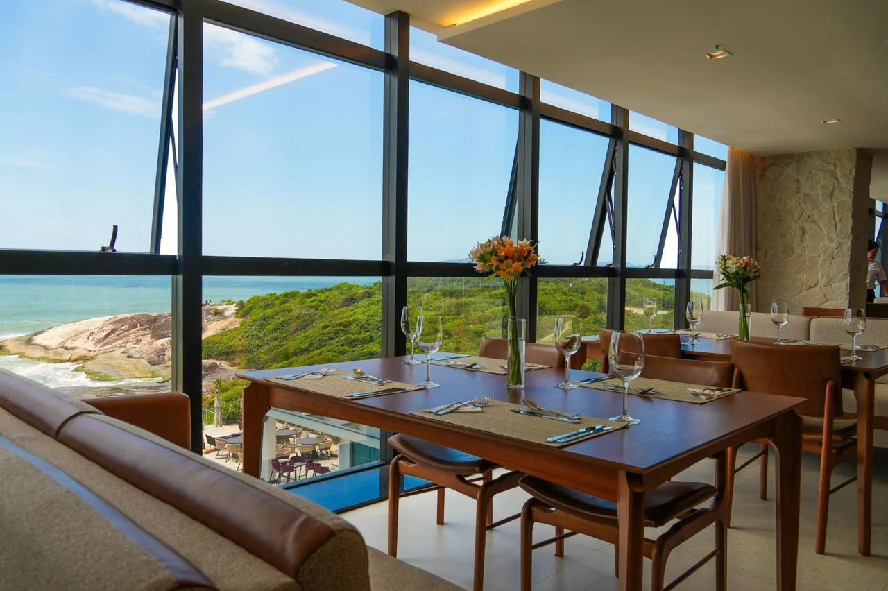 Imagem Apartamento com vista para o mar à venda com 30.85m2 por R$ 160.000,00