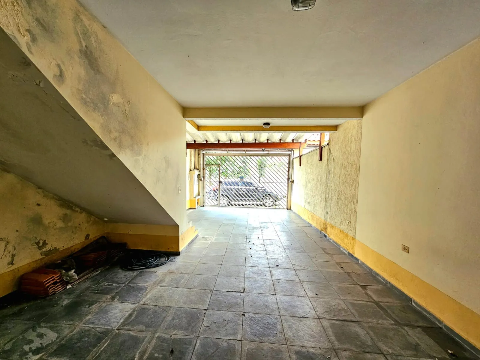 Imagem VENDO LINDO SOBRADO COM 03 SUÍTES NO JARDIM PALMARES!
