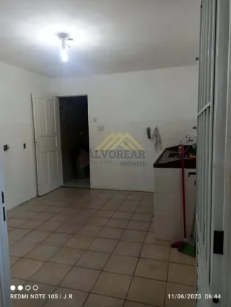 Imagem Duas Casas no Mesmo Terreno? Ideal para Morar ou Investir!