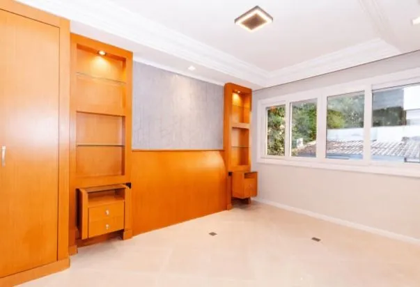 Imagem Apartamento à venda em Porto Alegre, Auxiliadora, com 1 quarto, 120m2