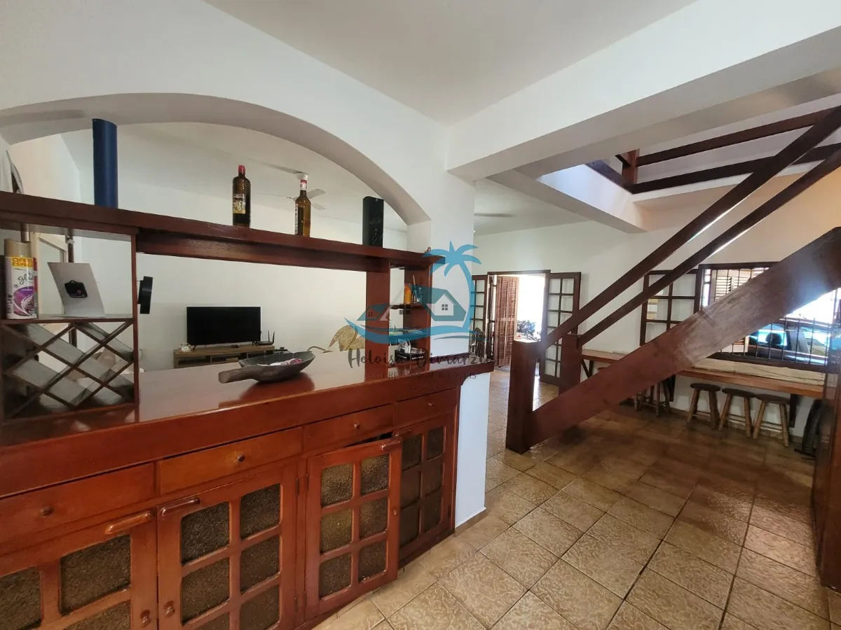 Imagem Casa com 3 dormitórios e piscina a venda em Ubatuba no bairro do Itaguá.