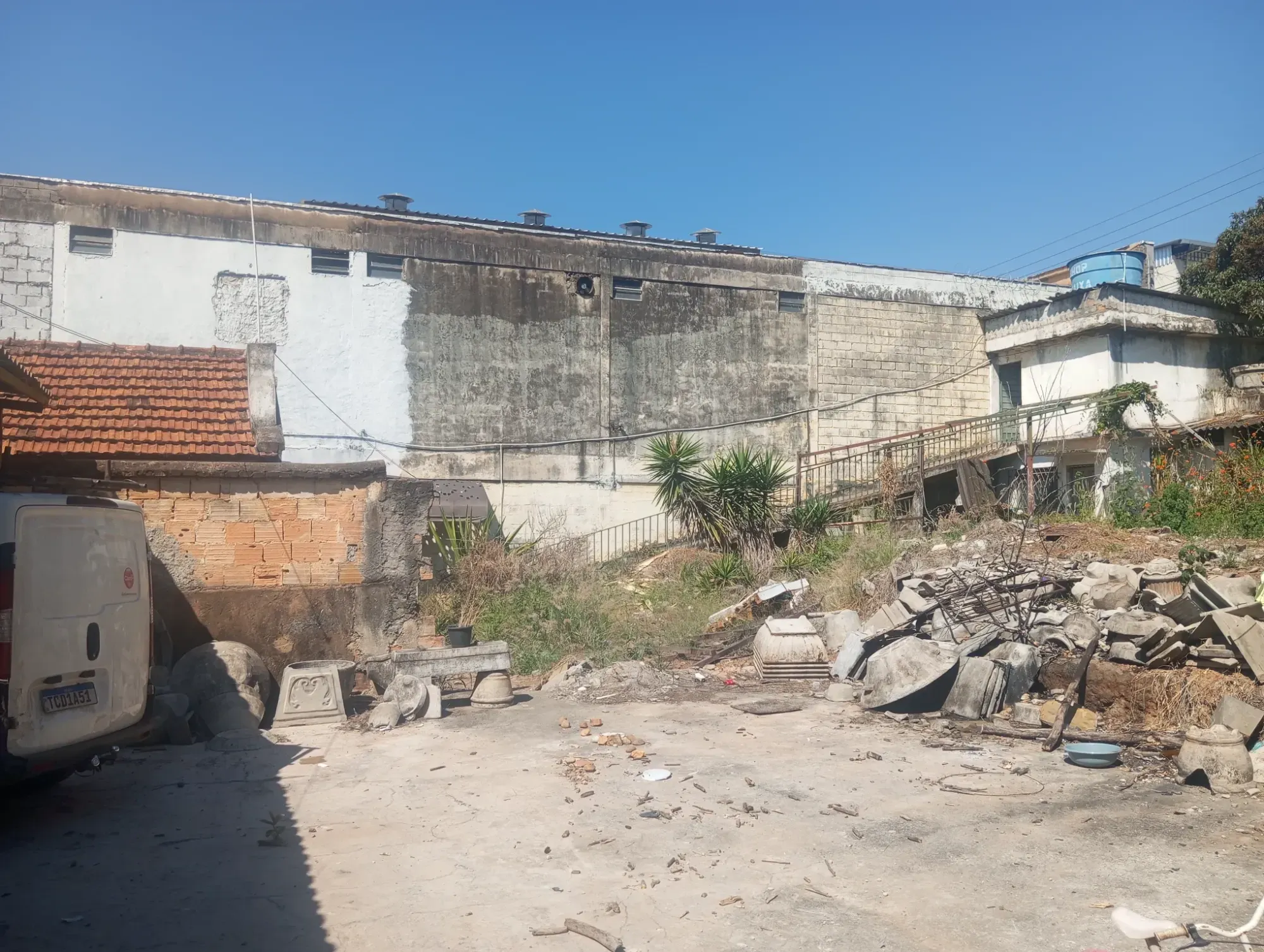 Foto do imóvel: Terreno à Venda, 1.280 m² em Cachoeirinha - Belo Horizonte em Rua Rocha Lagoa, nº 320. Nova Cachoeirinha, Belo Horizonte - MG