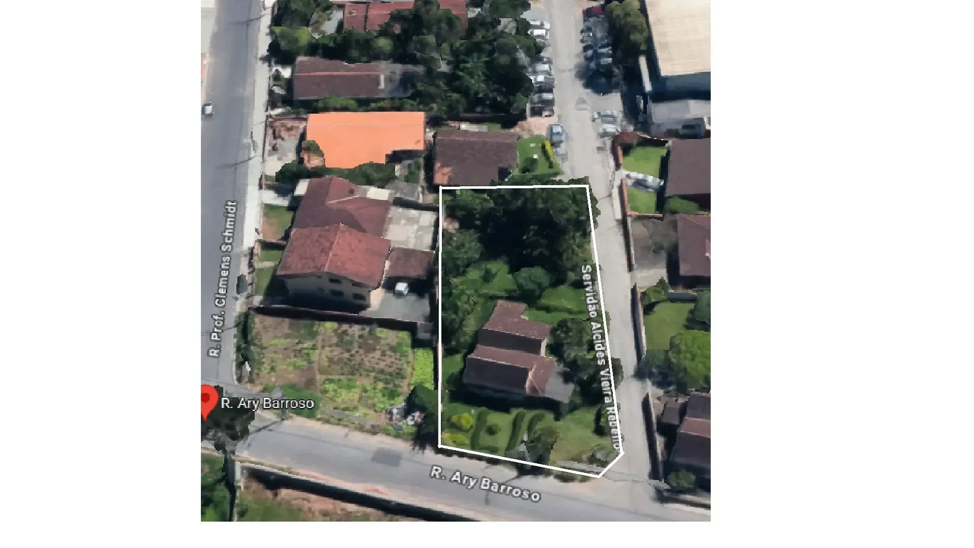Terreno à Venda, 957 metros em Floresta - Joinville