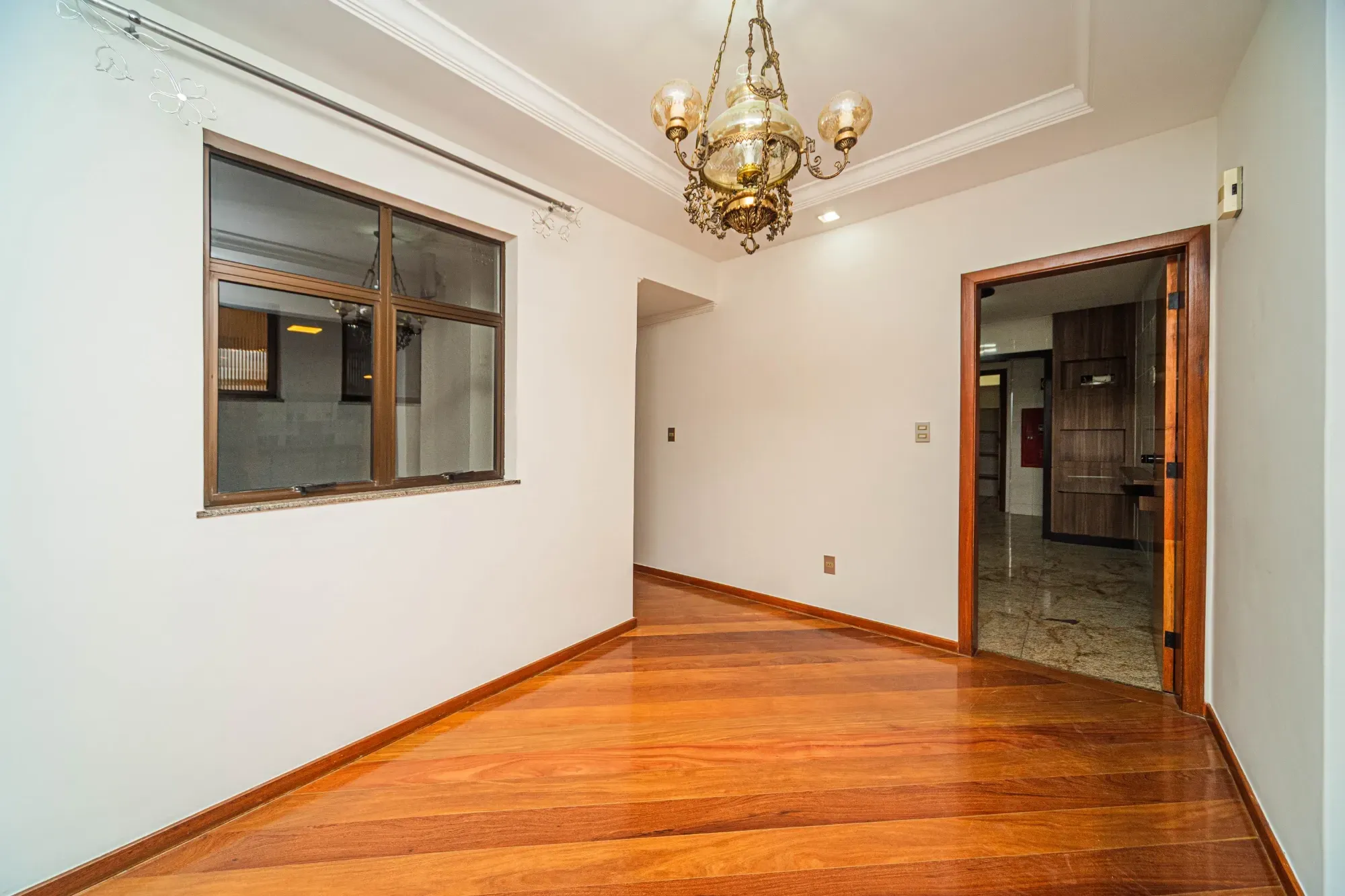 Imagem Apartamento com 3 Quartos à Venda, 150 m² em Centro - Juiz de Fora