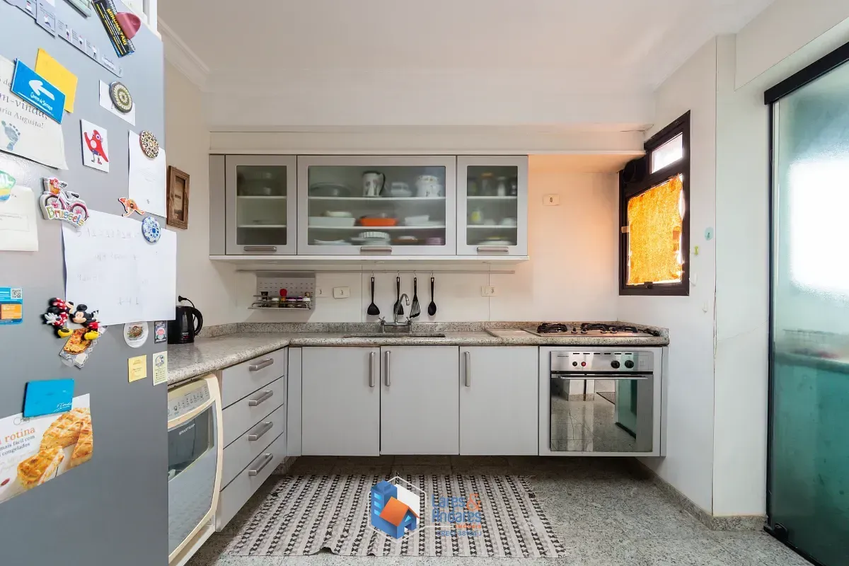 Imagem Cobertura para venda em Moema com 4 quartos, sendo 2 suítes, 455m²
