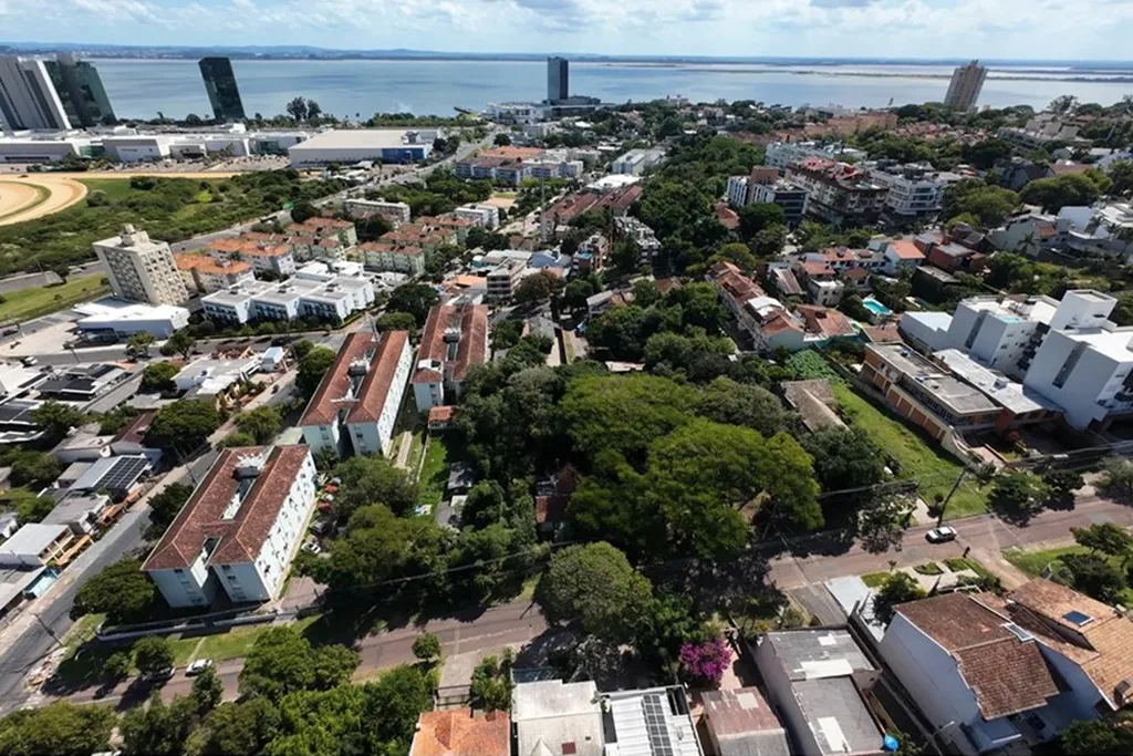 Imagem Terreno em Cristal