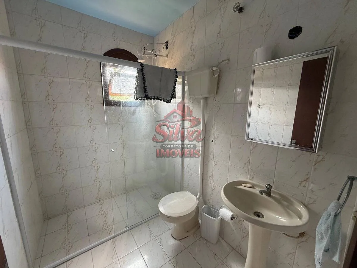 Imagem C1215| Casa 3 suítes a 100m do mar