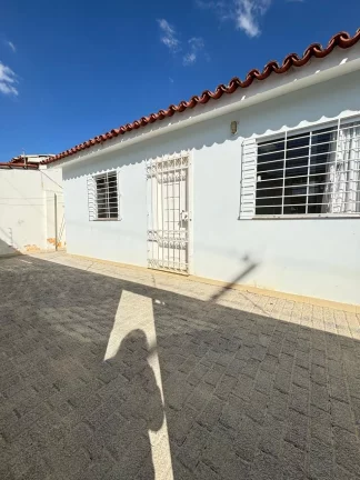 CASA COMERCIAL em VITÓRIA DA CONQUISTA - BA, CANDEIAS