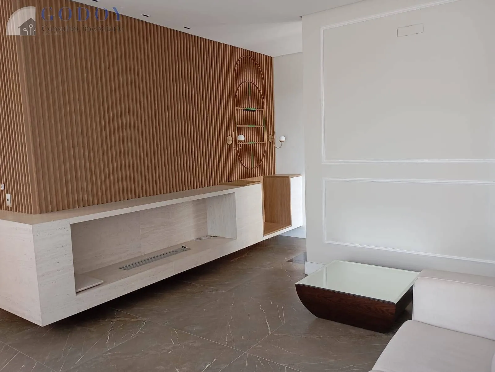 Imagem Exclusiva Casa Térrea - Conforto, Sofisticação e Amplo Terreno