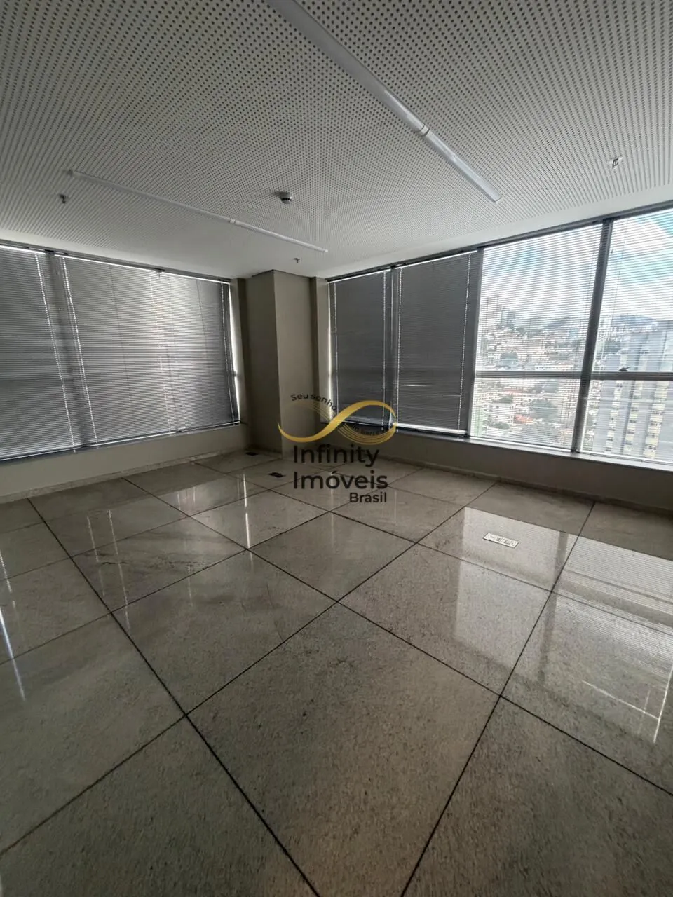 Imagem Sala comercial à venda no bairro Santa Efigênia - Belo Horizonte/MG
