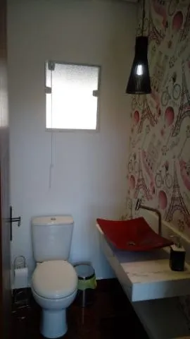 Imagem VENDA DE CASA NO CONDOMÍNIO IBIRAPITANGA, EM SANTA ISABEL/SP, 287m² com 3 suítes. CONSULTE-NOS.