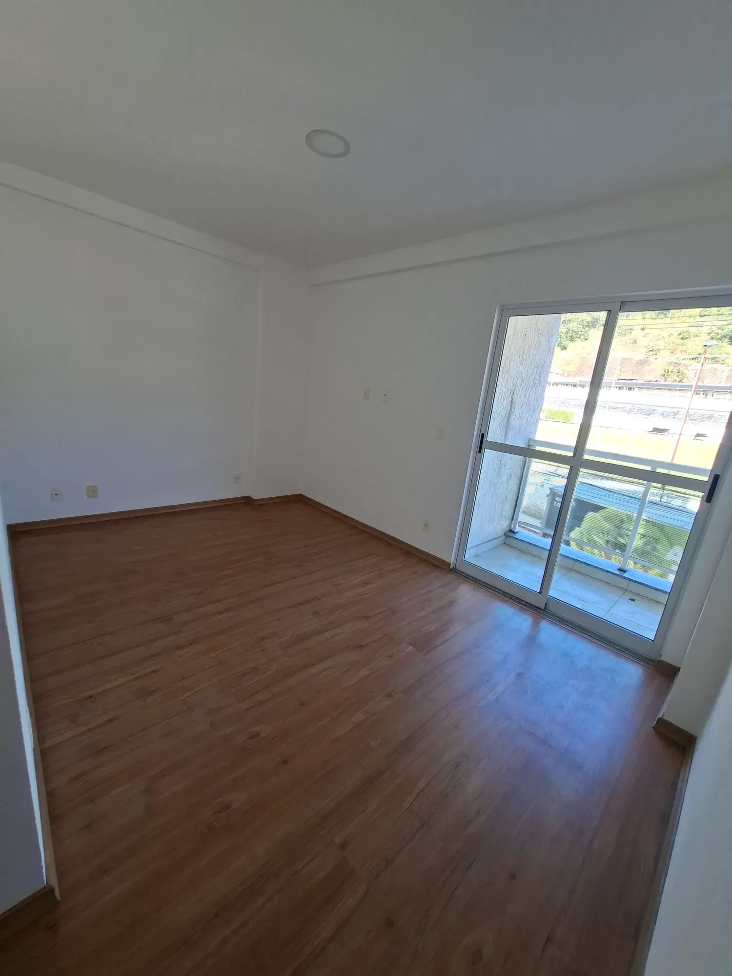 Imagem Apartamento com 2 Quartos para Alugar, 83 m² em Várzea - Teresópolis