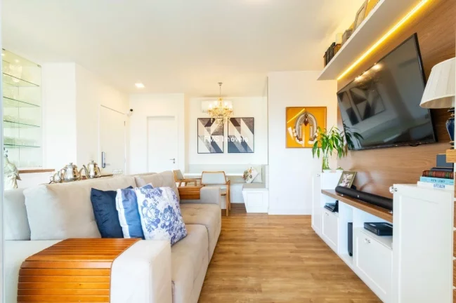 Imagem Apartamento à venda: 3 quartos, 1 suíte, 5 banheiros, 2 vagas na Vila Olímpia, São Paulo-SP - 110 m² de área