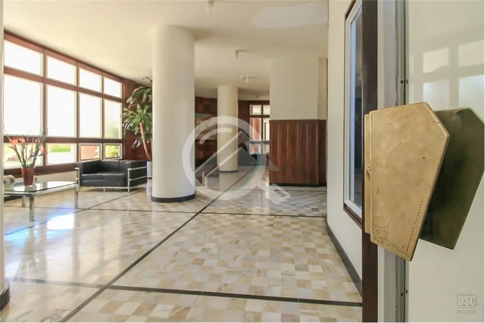 Imagem APARTAMENTO CENTRO HISTÓRICO , 4DORMITÓRIOS COM VAGA DE GARAGEM! Dificilmente quem é de Porto Ale...