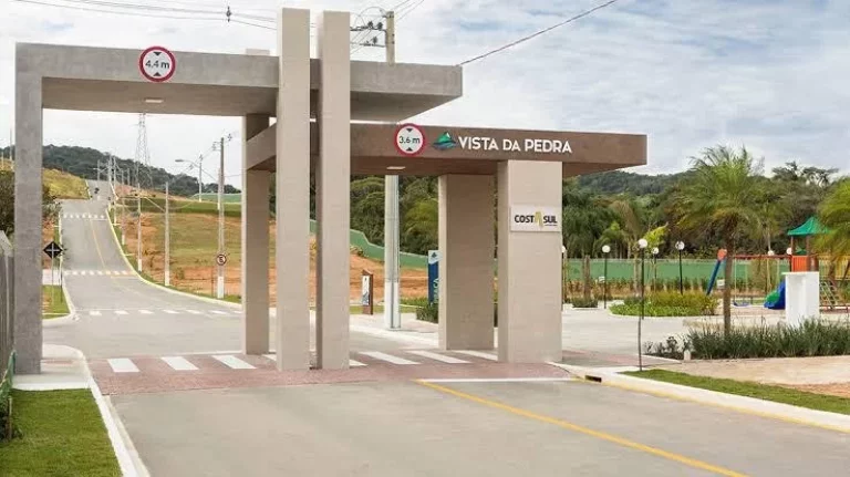 Imagem TERRENO RESIDENCIAL em SÃO JOSÉ - SC, SERTÃO DO MARUIM