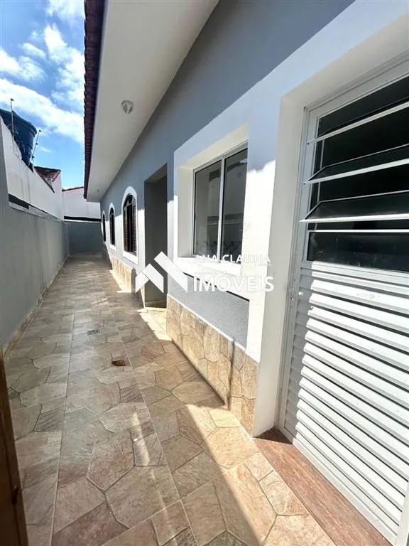 Foto do imóvel Casa na cidade de mongaguá lado praia em AVENIDA SÃO PAULO, 8892 - BALNEARIO COMODORO, MONGAGUA - SP