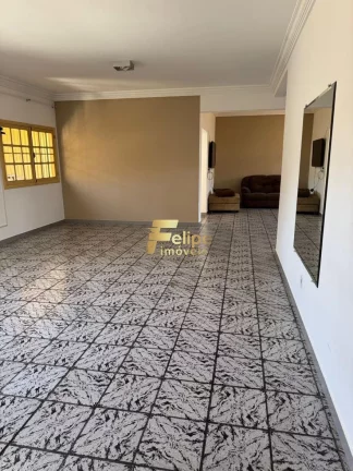 Imagem BELÍSSIMA E ESPAÇOSA CASA DE 05 QUARTOS À VENDA EM SANTA MÔNICA, GUARAPARI/ES!
