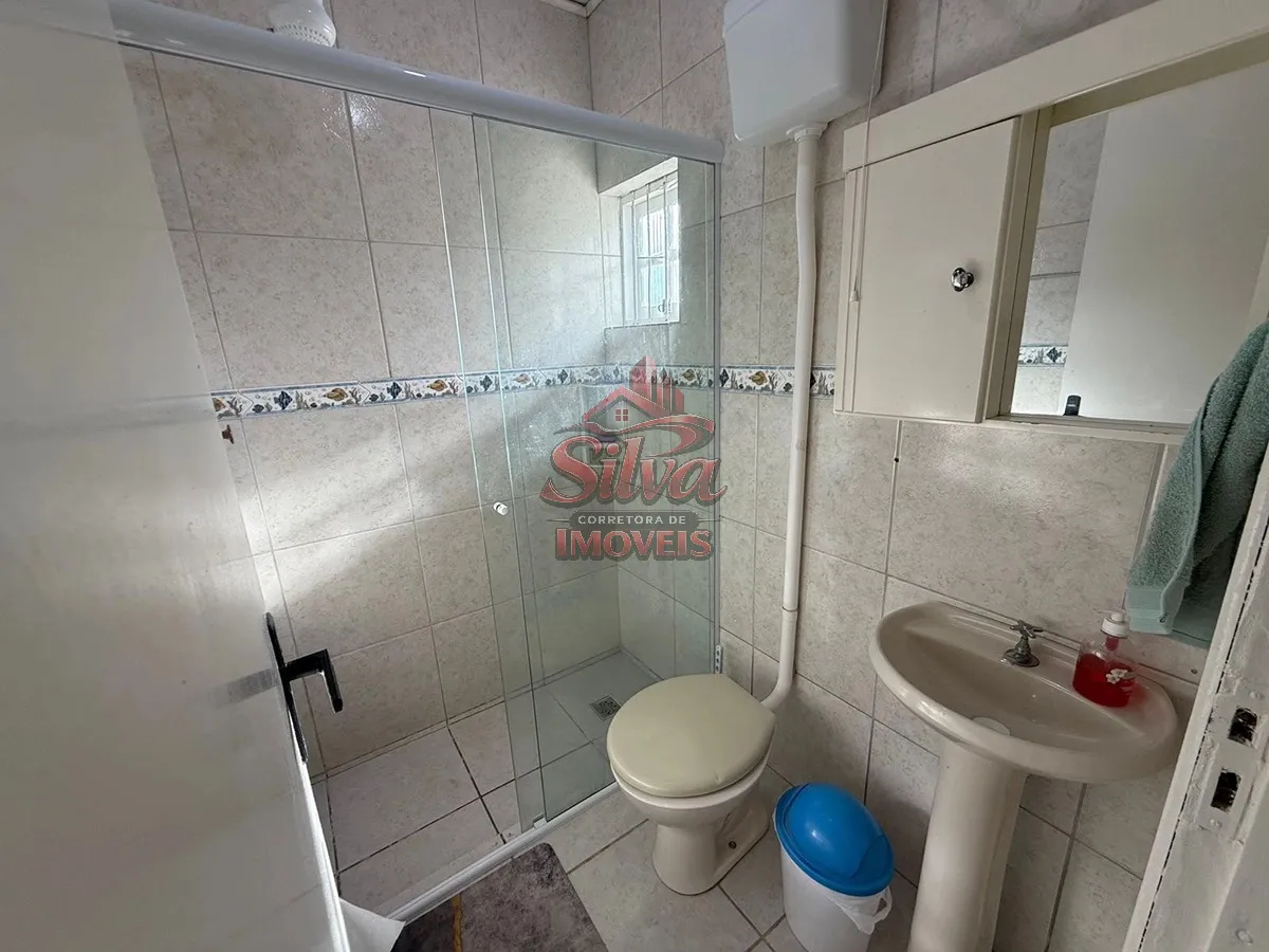 Imagem Casa 3 dormitórios com piscina a 250m do mar